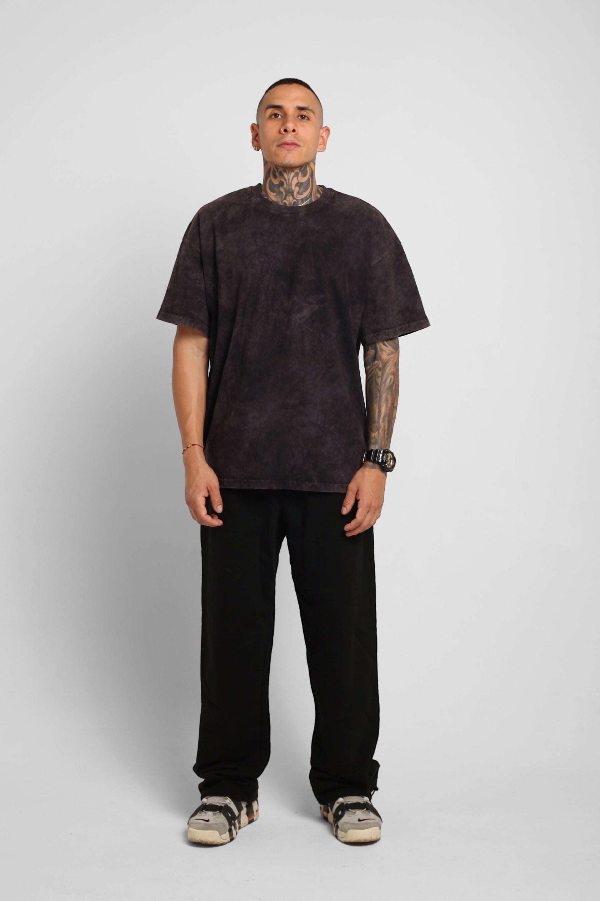Camiseta Oversize Acid Wash Negro 200G