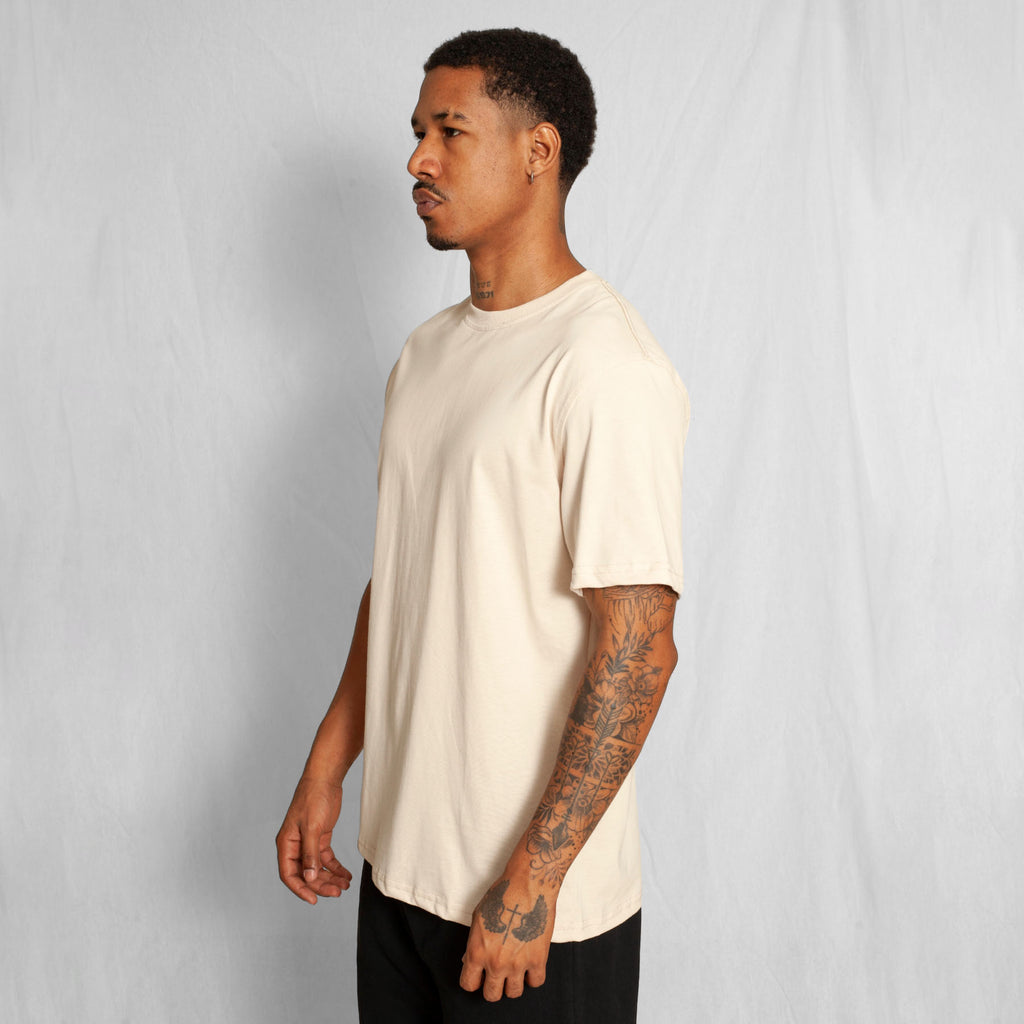 Camiseta Regular Fit Beige 200G