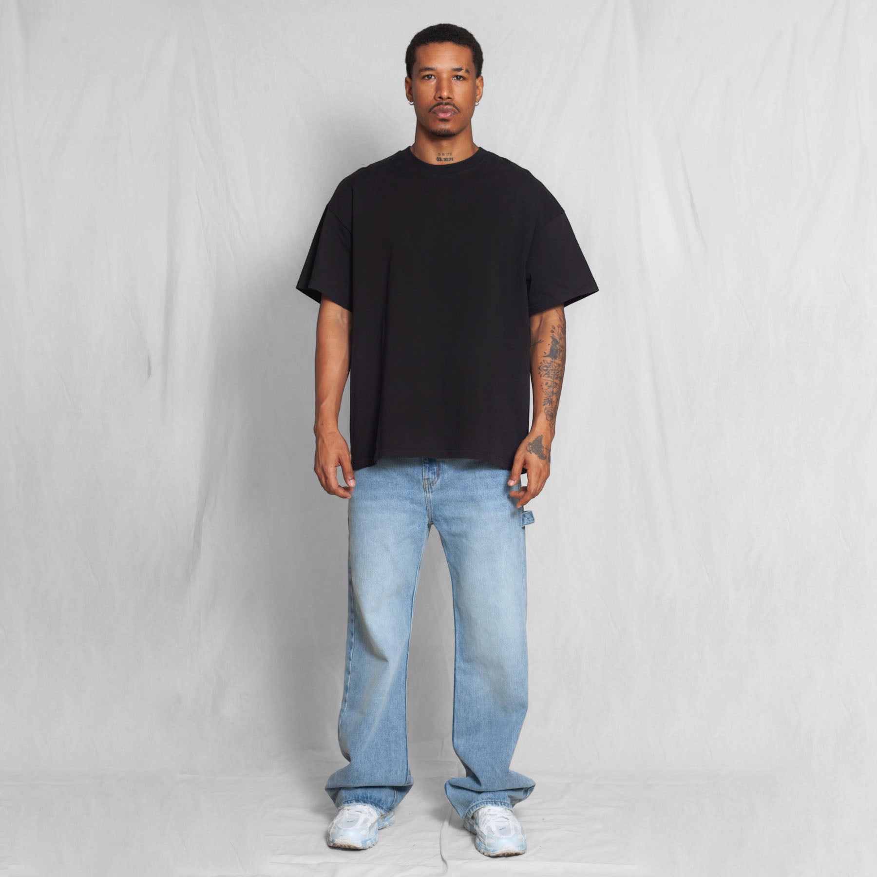 Camiseta Oversize Negra 250G
