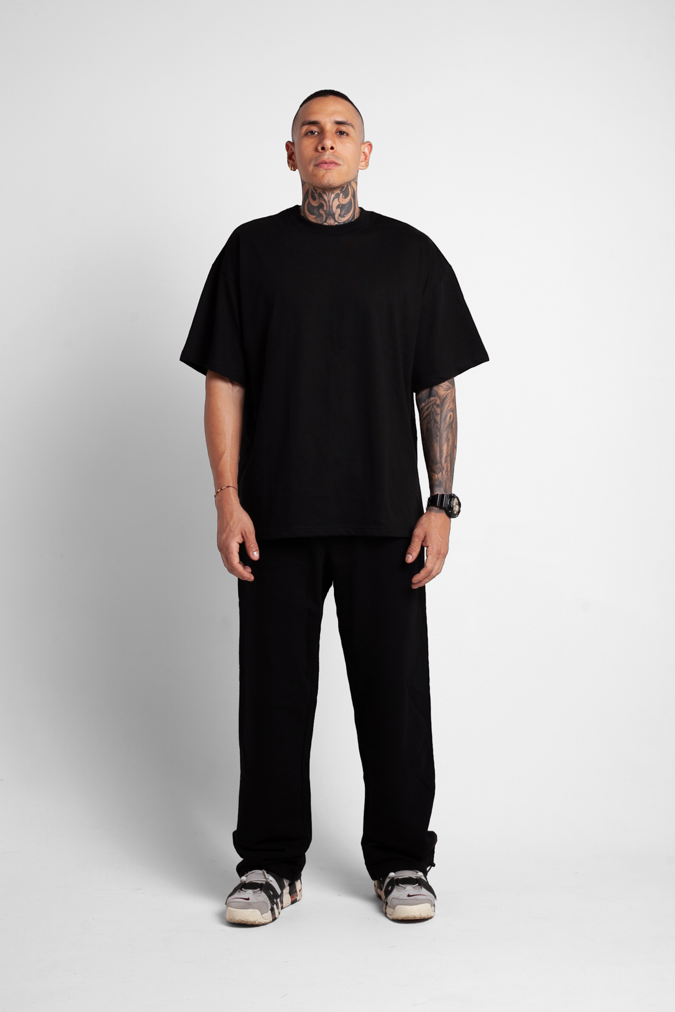 Camiseta Oversize Negra 250G