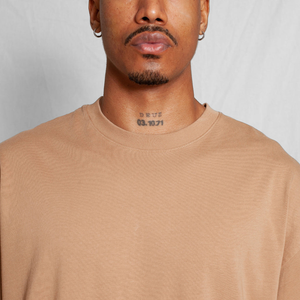 Camiseta Oversize Caramelo 250G