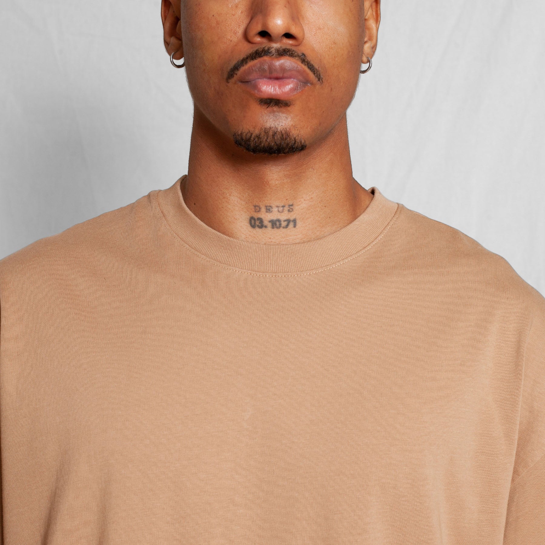 Camiseta Oversize Caramelo 250G