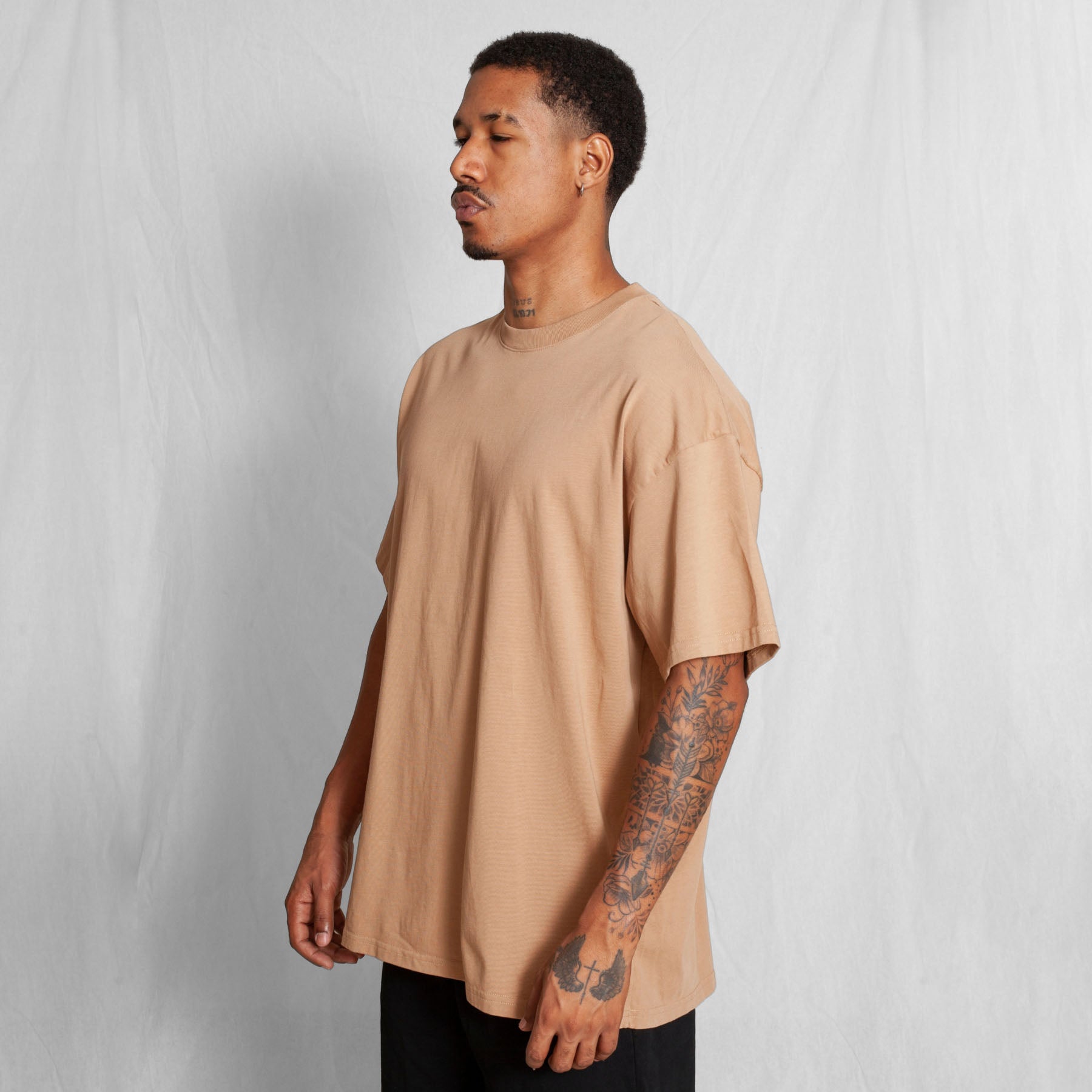 Camiseta Oversize Caramelo 250G