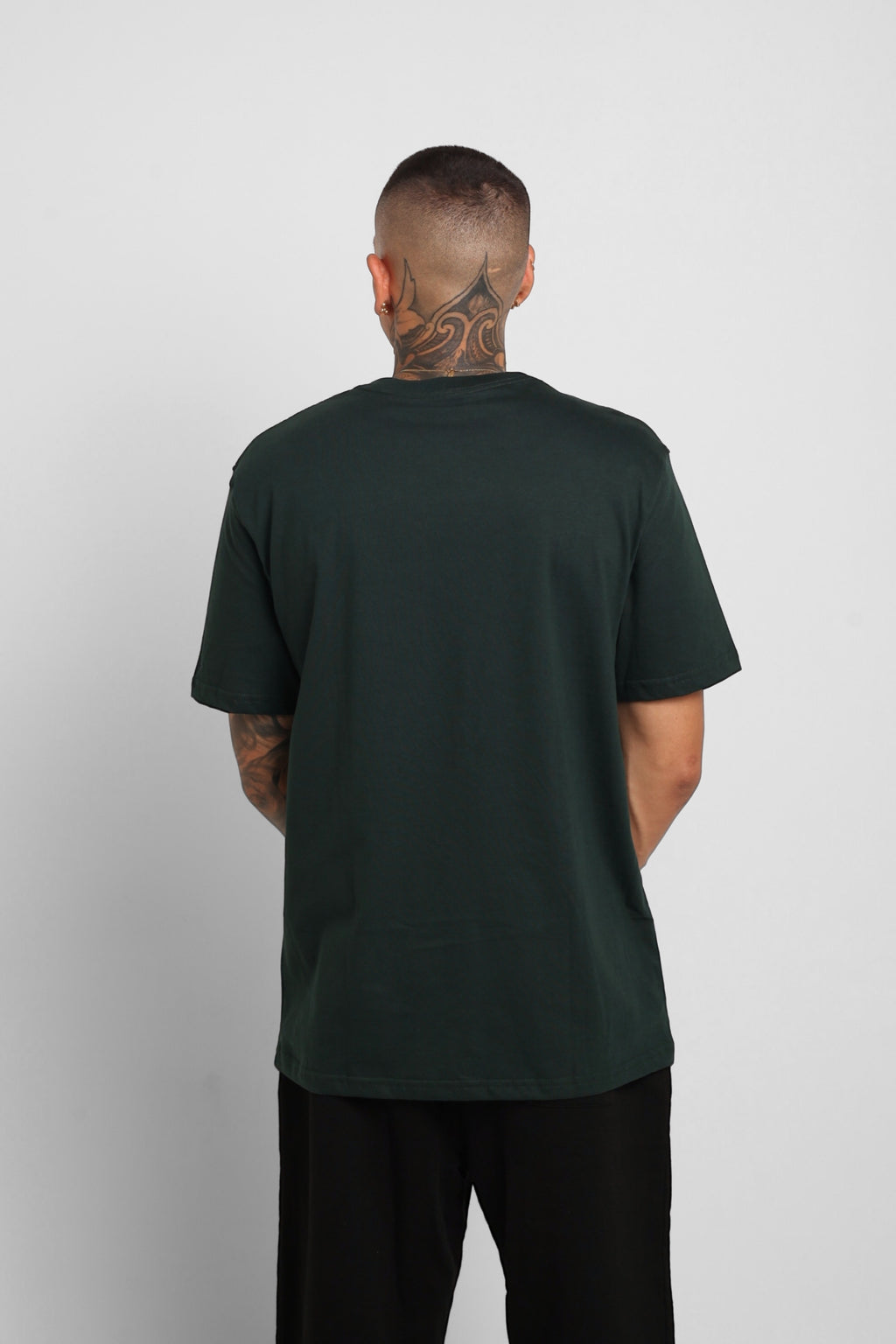 Camiseta Regular Fit Verde 200G